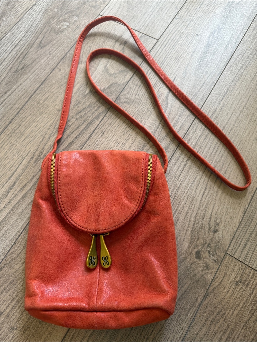Perfect Hobo Fern crossbody bag